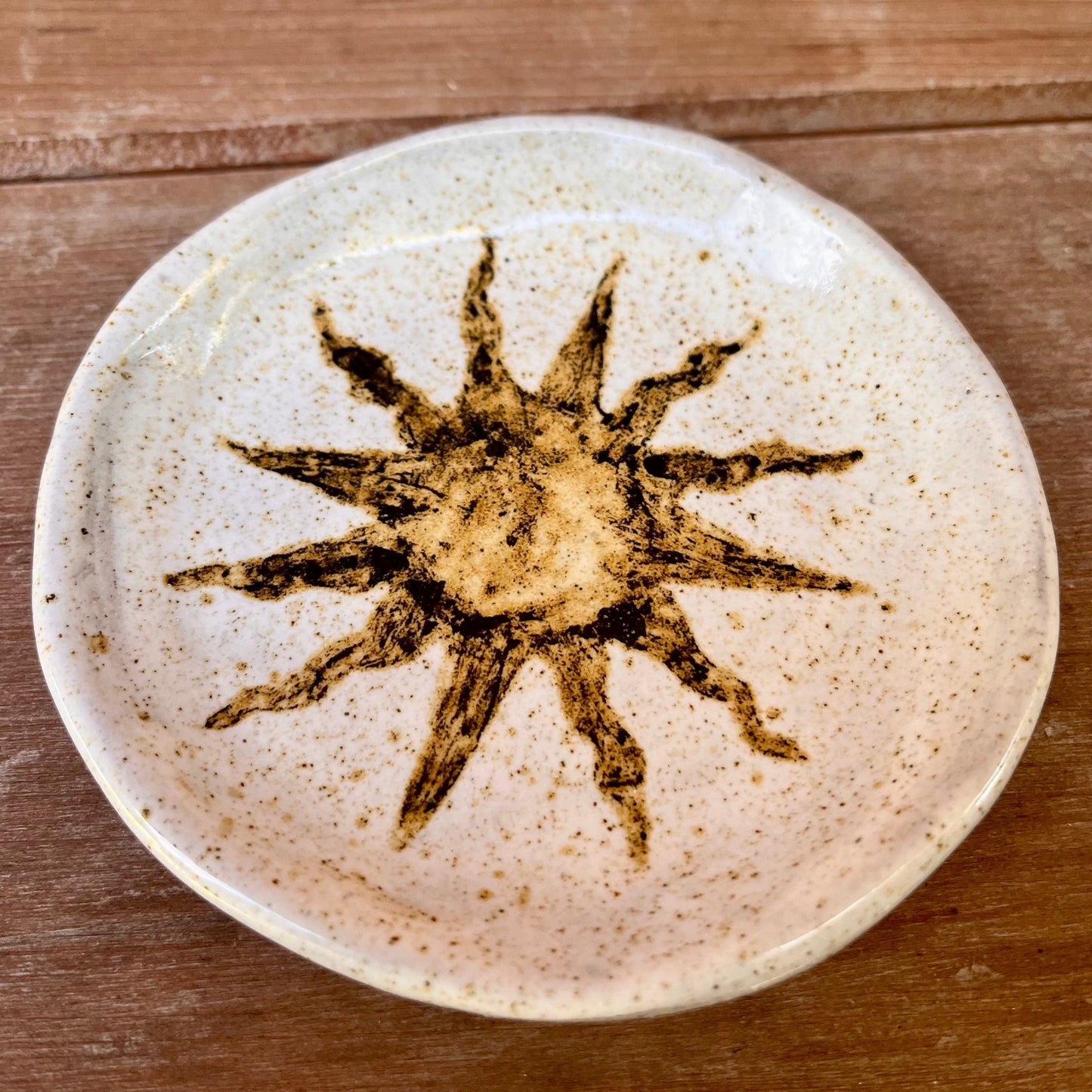 sun trinket dish | white speckle